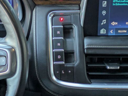 Certified 2023 Chevrolet Suburban Premier image 20