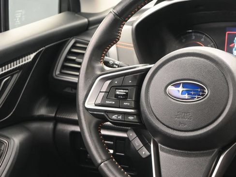 Used 2022 Subaru Crosstrek 2.0i Premium w/ Moonroof Package AWD/4WD image 25