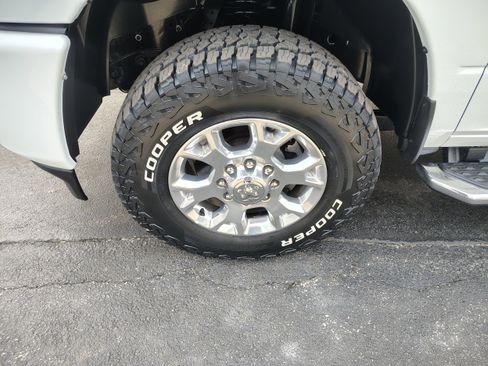 Certified 2024 RAM 2500 Laramie image 5