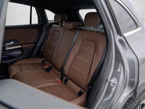 Used 2023 Mercedes-Benz GLA 250 4MATIC w/ AMG Line Exterior image 19