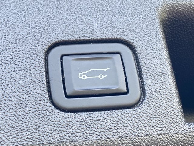 Used 2023 Chevrolet Equinox LT FWD image 20
