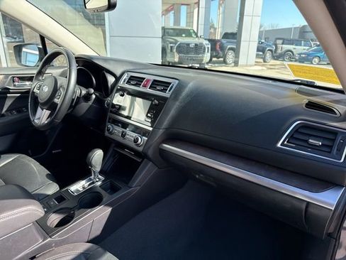 Used 2015 Subaru Outback 2.5i Limited image 30