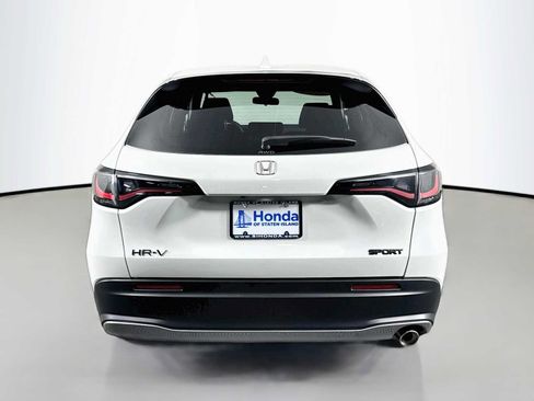 Used 2024 Honda HR-V Sport image 9
