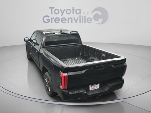 Used 2023 Toyota Tundra Platinum AWD/4WD image 12
