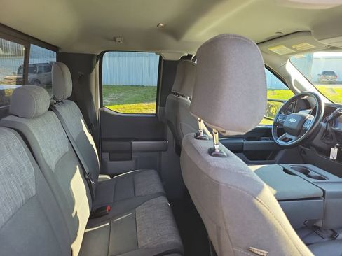 Used 2022 Ford F150 XLT w/ Equipment Group 301A Mid AWD/4WD image 29