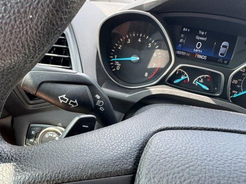 Used 2017 Ford Escape SE w/ Equipment Group 201A image 20