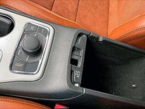 Used 2019 Jeep Grand Cherokee SRT AWD/4WD image 26