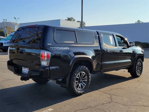 Used 2020 Toyota Tacoma TRD Sport image 5