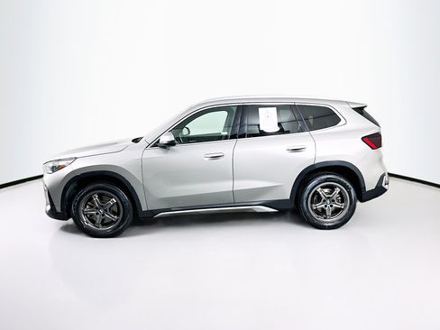 Used 2025 BMW X1 xDrive28i AWD/4WD image 4