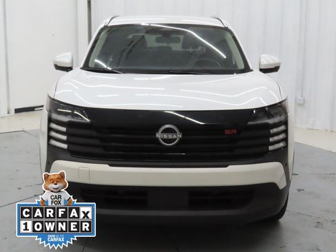 Used 2025 Nissan Kicks SR image 8