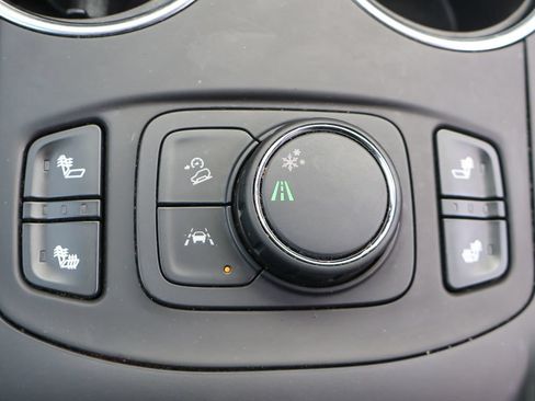 Used 2024 GMC Terrain SLT FWD image 48