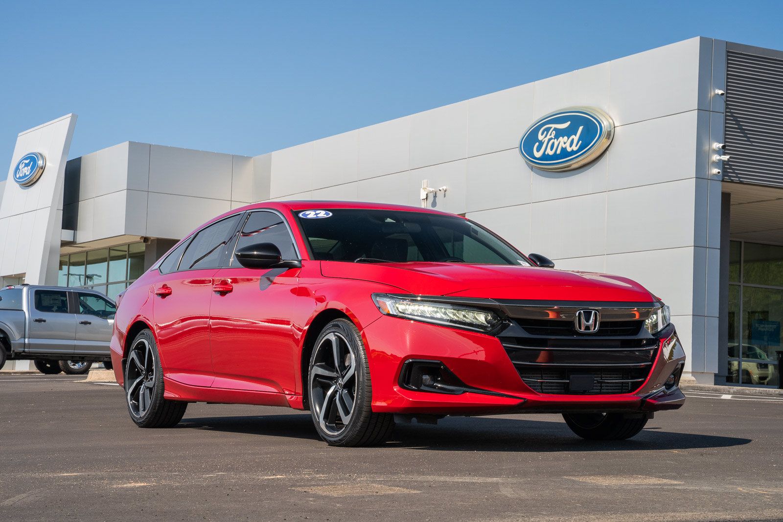 Used 2022 Honda Accord Sport image 1