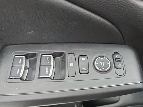 Used 2024 Honda Civic EX-L image 27
