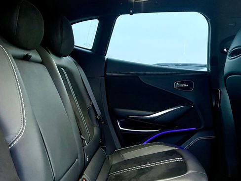 Used 2022 Aston Martin DBX Base image 30