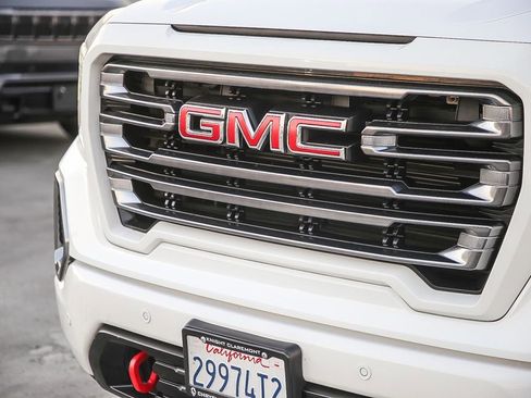 Used 2019 GMC Sierra 1500 AT4 w/ AT4 Premium Package image 6