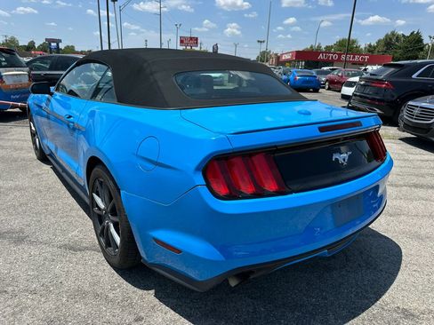 Used 2017 Ford Mustang Premium RWD image 34