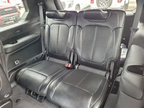 Used 2024 Jeep Grand Cherokee L Limited w/ Luxury Tech Group II AWD/4WD image 10