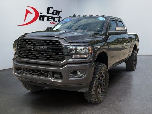 Used 2022 RAM 2500 Big Horn w/ Night Edition AWD/4WD image 11