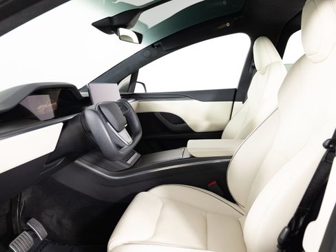 Used 2023 Tesla Model X Plaid AWD/4WD image 14