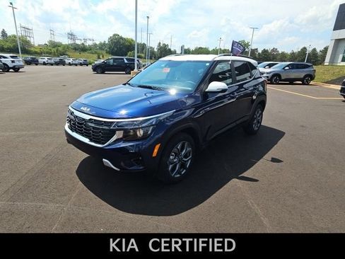 Used 2024 Kia Seltos S AWD/4WD image 4