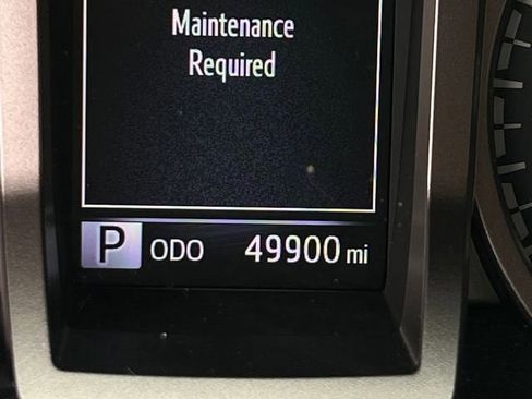 Used 2021 Toyota Tacoma SR5 AWD/4WD image 21