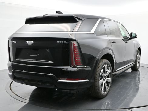 New 2025 Cadillac Escalade IQ Luxury 2 image 5