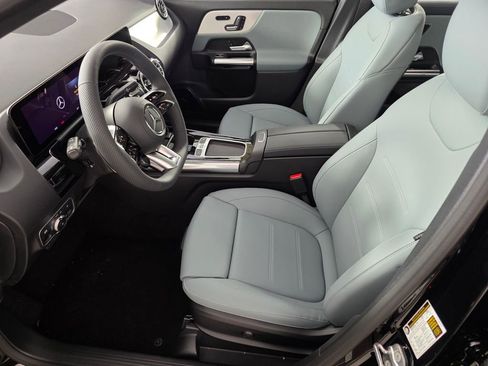 New 2026 Mercedes-Benz GLA 35 AMG 4MATIC image 6