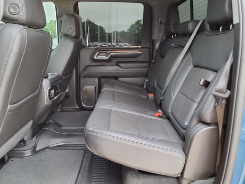 Used 2024 GMC Sierra 2500 Denali w/ Denali Reserve Package AWD/4WD image 19