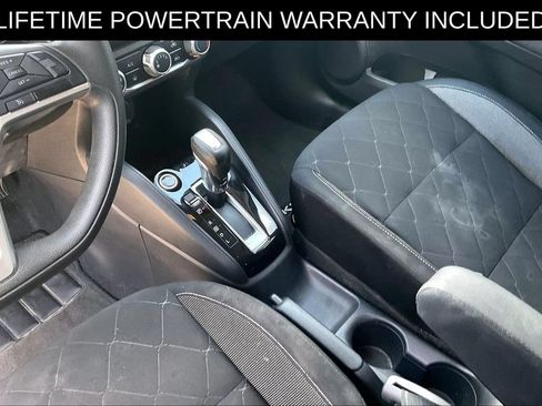Used 2020 Nissan Kicks S FWD image 13