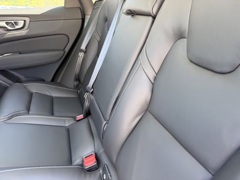 New 2026 Volvo XC60 B5 Ultra w/ Protection Package image 16