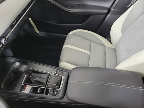 New 2026 MAZDA CX-30 Aire Edition image 25