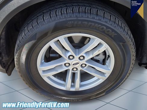 Certified 2023 Ford Explorer XLT w/ Equipment Group 202A image 7