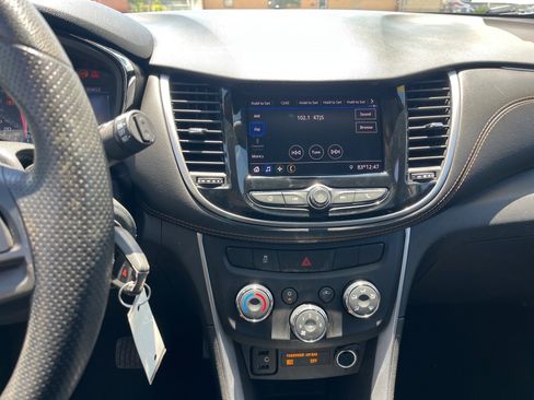 Used 2020 Chevrolet Trax LS w/ Tint and Cruise Package FWD image 12