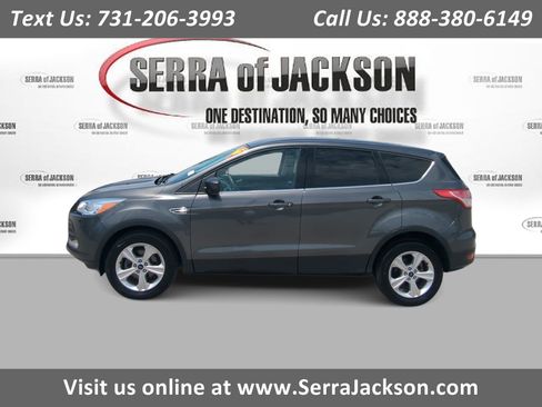 Used 2016 Ford Escape SE FWD image 1