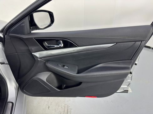 Used 2021 Nissan Maxima 3.5 SV w/ Floor Mat Group image 41