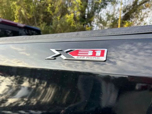 Used 2020 GMC Sierra 1500 Elevation w/ Elevation Value Package AWD/4WD image 12