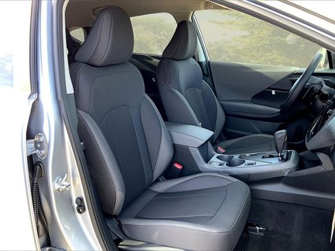 Used 2026 Subaru Crosstrek 2.0i Premium image 11