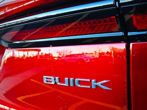 New 2026 Buick Enclave Sport Touring w/ Super Cruise Package image 31