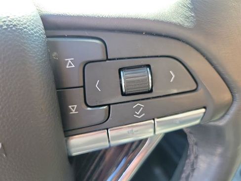 Certified 2023 Cadillac XT6 Premium Luxury image 66