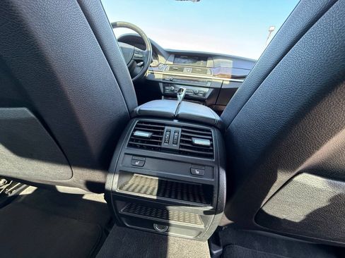 Used 2013 BMW 528i xDrive Sedan AWD/4WD image 15