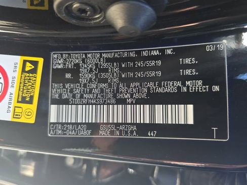 Used 2019 Toyota Highlander Limited Platinum image 36