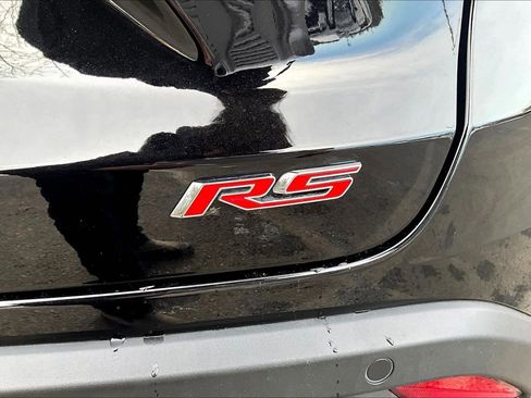 Used 2026 Chevrolet Trax RS w/ Sunroof Package image 15