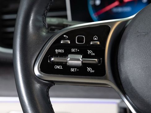 Used 2022 Mercedes-Benz GLE 350 4MATIC image 23