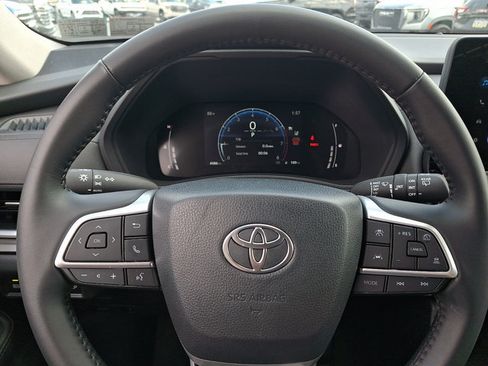 Used 2026 Toyota Grand Highlander AWD image 21