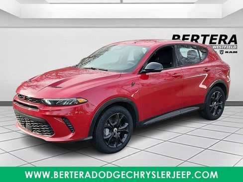 Used 2024 Dodge Hornet R/T w/ R/T Blacktop Package image 3