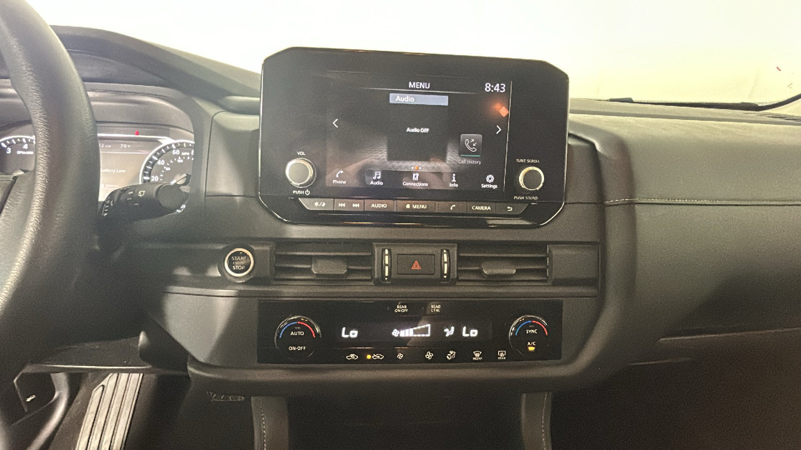 Used 2024 Nissan Pathfinder S AWD/4WD image 28