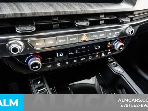 Used 2024 Kia Telluride SX FWD image 47
