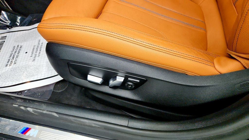 Used 2019 BMW 530i xDrive w/ M Sport Package AWD/4WD image 12