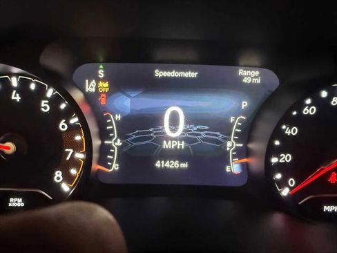 Certified 2023 Jeep Compass Limited image 36