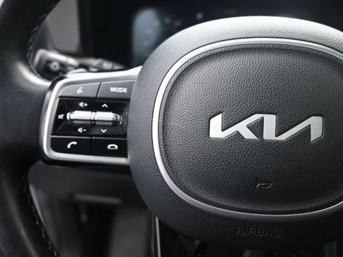 Used 2022 Kia Sorento SX Prestige w/ Rust Color Package image 15